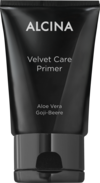 ALCINA Velvet Care Primer mit Aloe Vera und Goji-Beere in eleganter schwarzer Tube, bereitet die Haut optimal auf das Make-up vor und sorgt für ein samtiges, ebenmäßiges Finish.