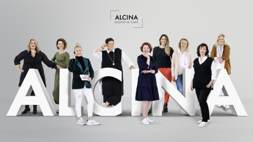 Das Team des ALCINA Kosmetik Café | © Dr. Kurt Wolff GmbH & Co KG - ALCINA - Kosmetik Café